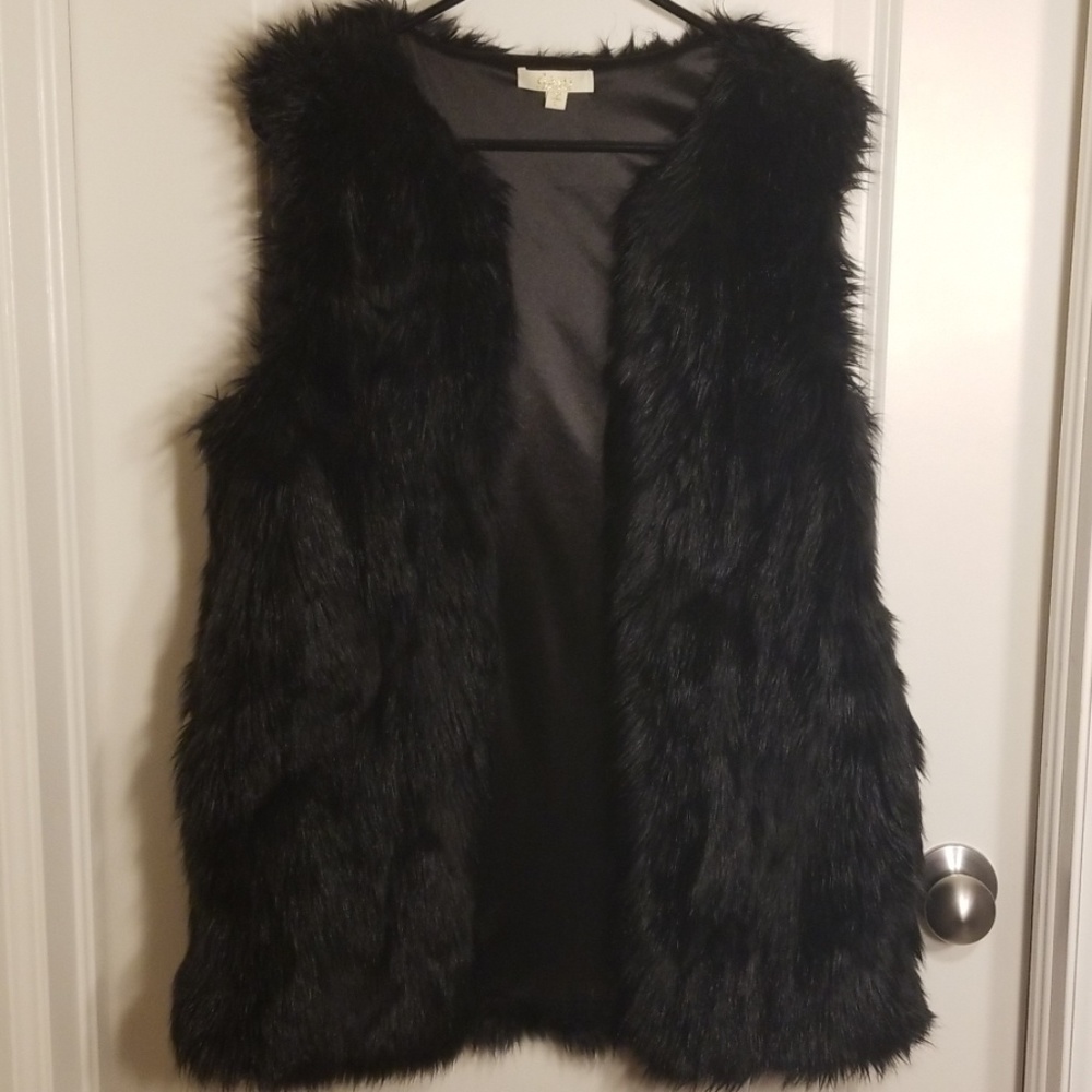 Faux fur Vest long black